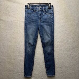 American Eagle Hi-Rise Jegging Next Level Stretch Medium Wash Size 6 Regular